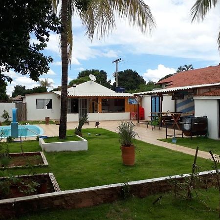 Donna Lu Bed & Breakfast Guia Lopes da Laguna Exterior foto